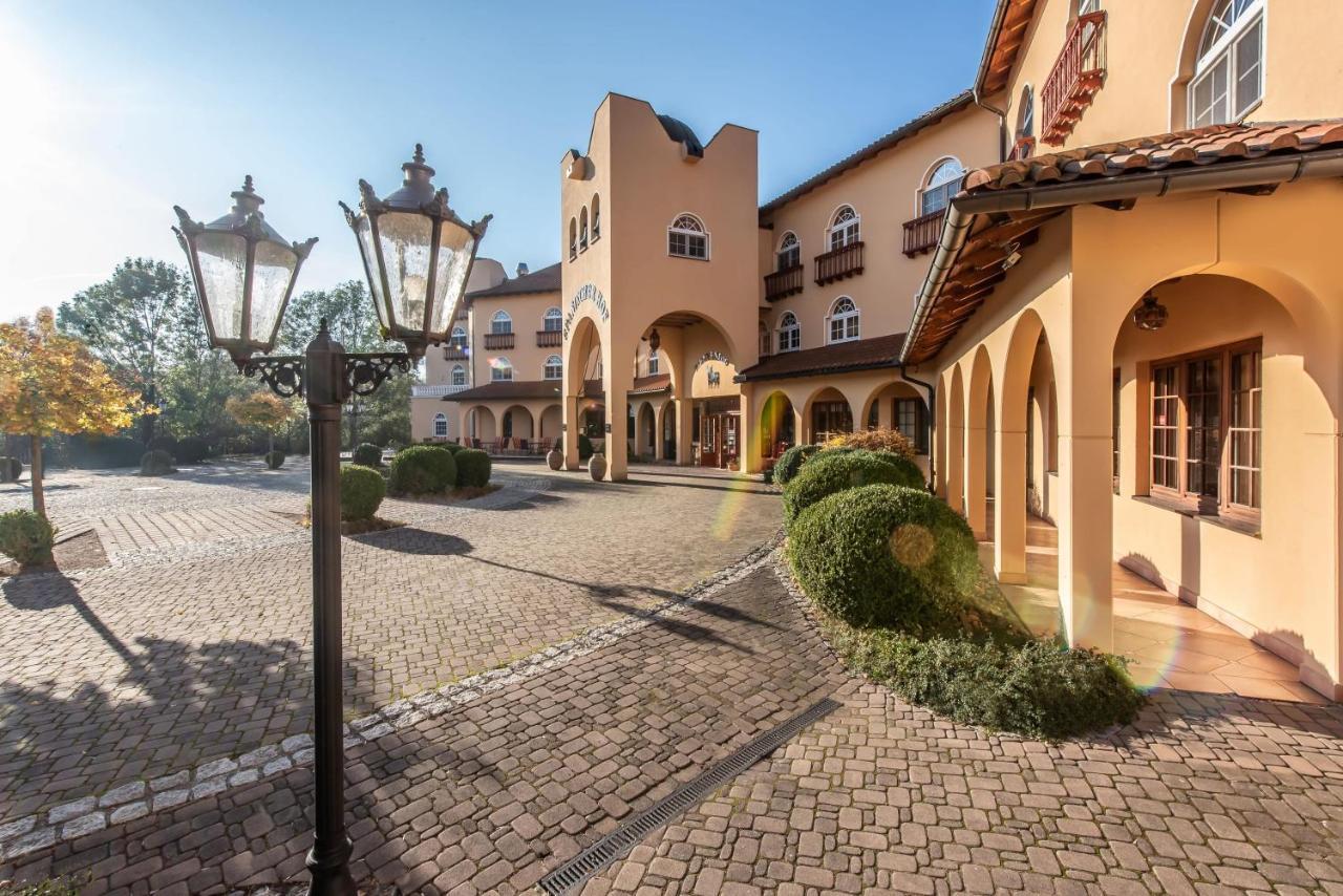 Hotel Spanischer Hof Gröditz Dış mekan fotoğraf