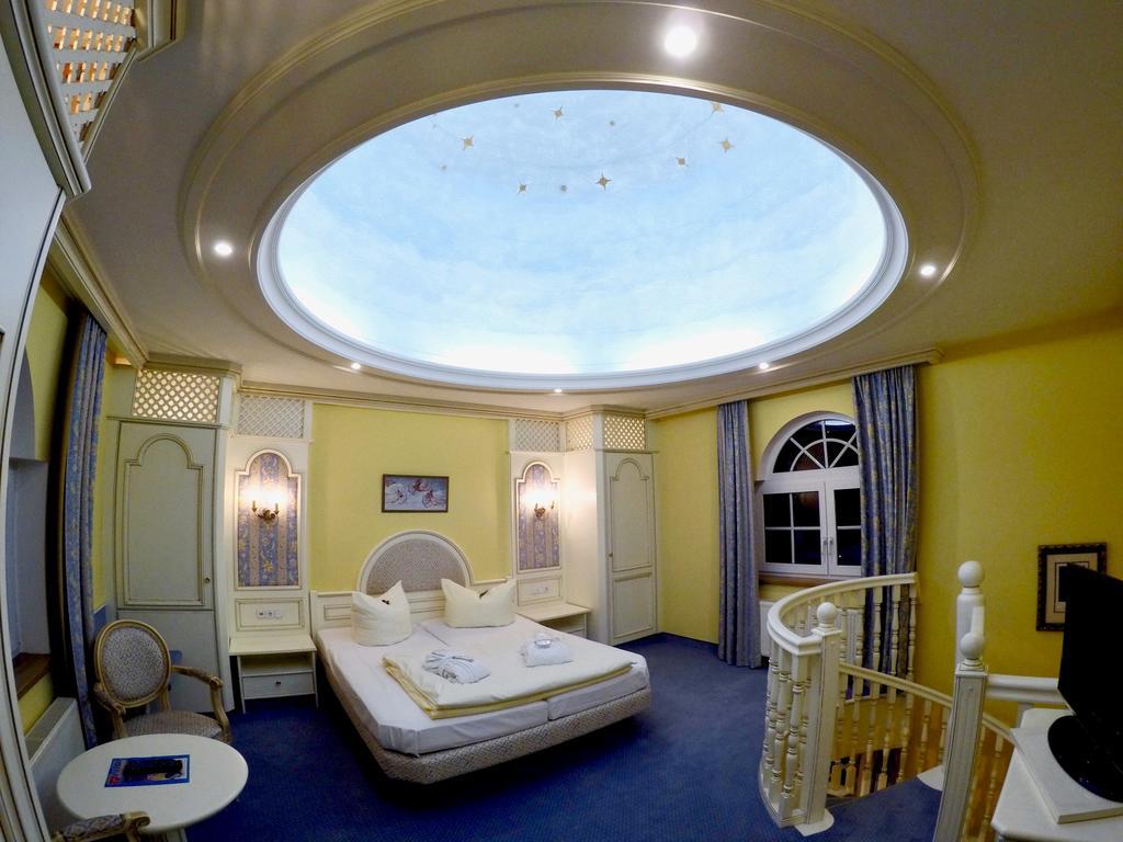 Hotel Spanischer Hof Gröditz Dış mekan fotoğraf